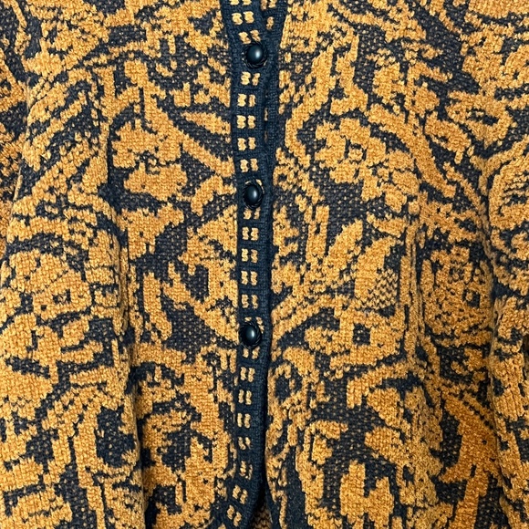 Large Vintage Alfred Sung Chenille \ Wool Cardigan Jacket. Gold and Black. - Picture 3 of 10